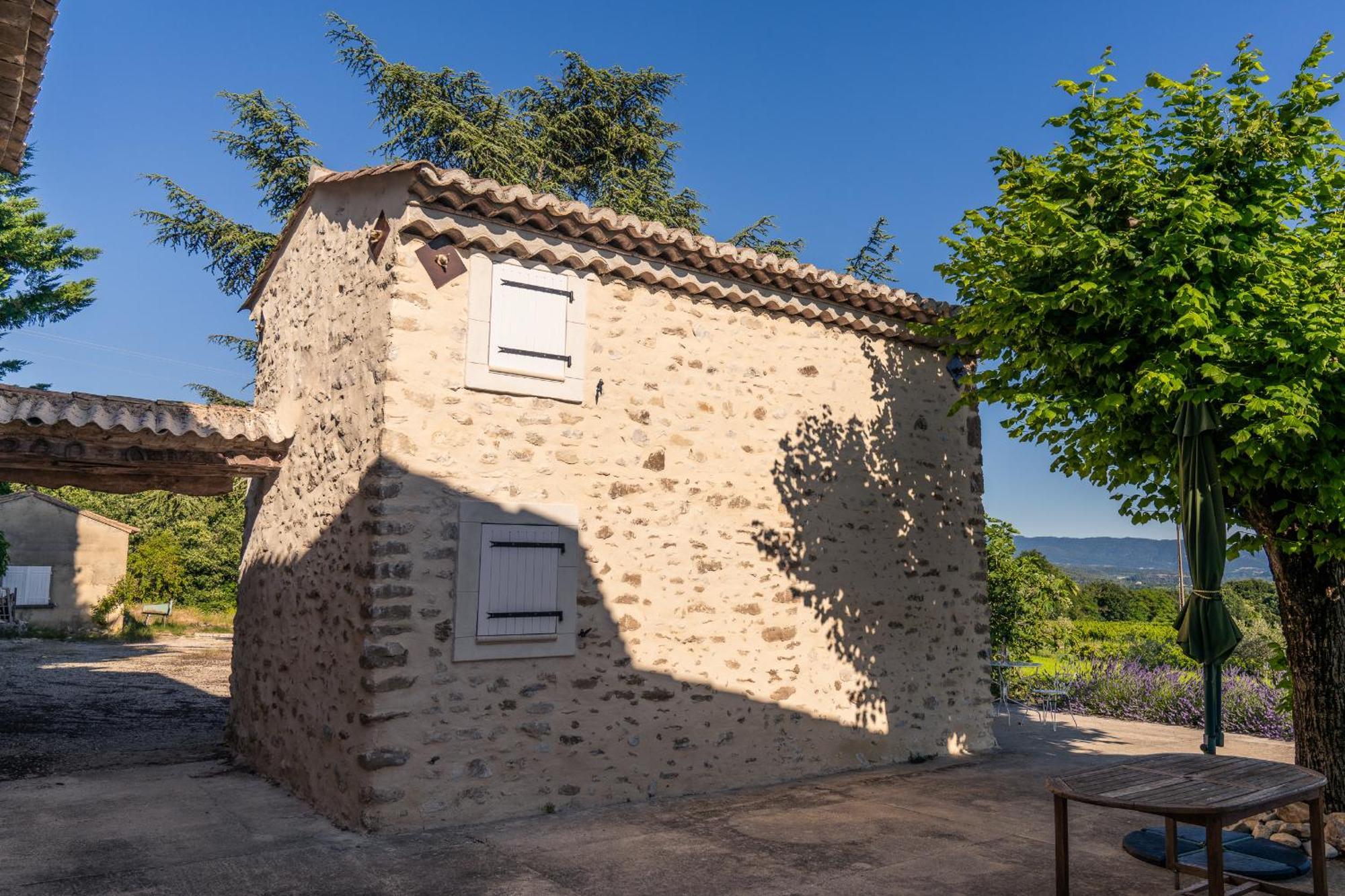 Gite "La Sainte-Croix", Traditional Provencal House For 8 People, Private Swimming-Pool, Air-Conditioner, Beautiful Scenery เวซง-ลา-โรแมน ภายนอก รูปภาพ